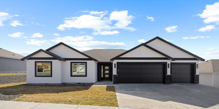 Exterior image of 6595 W 30th Pl, Kennewick, WA